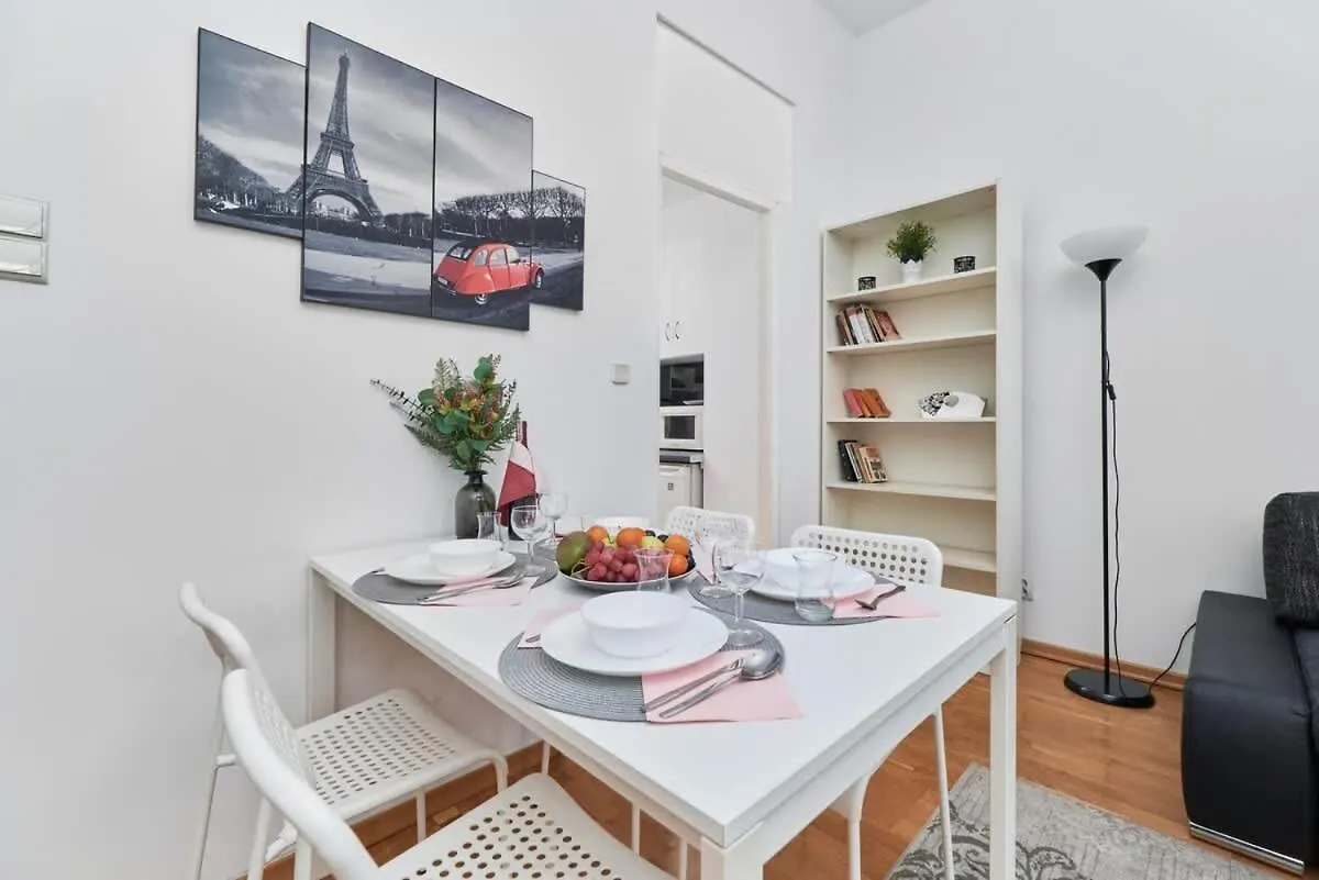Rynek Apartment The Heart Of The City By Noclegi Renters Wrocław